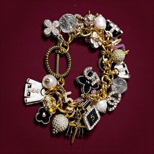 Chic Gold and Black Charm Bracelet